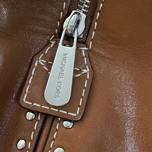 Michael Kors Extra-Large Studded Leather Weekender Bag. - Picture 16 of 16